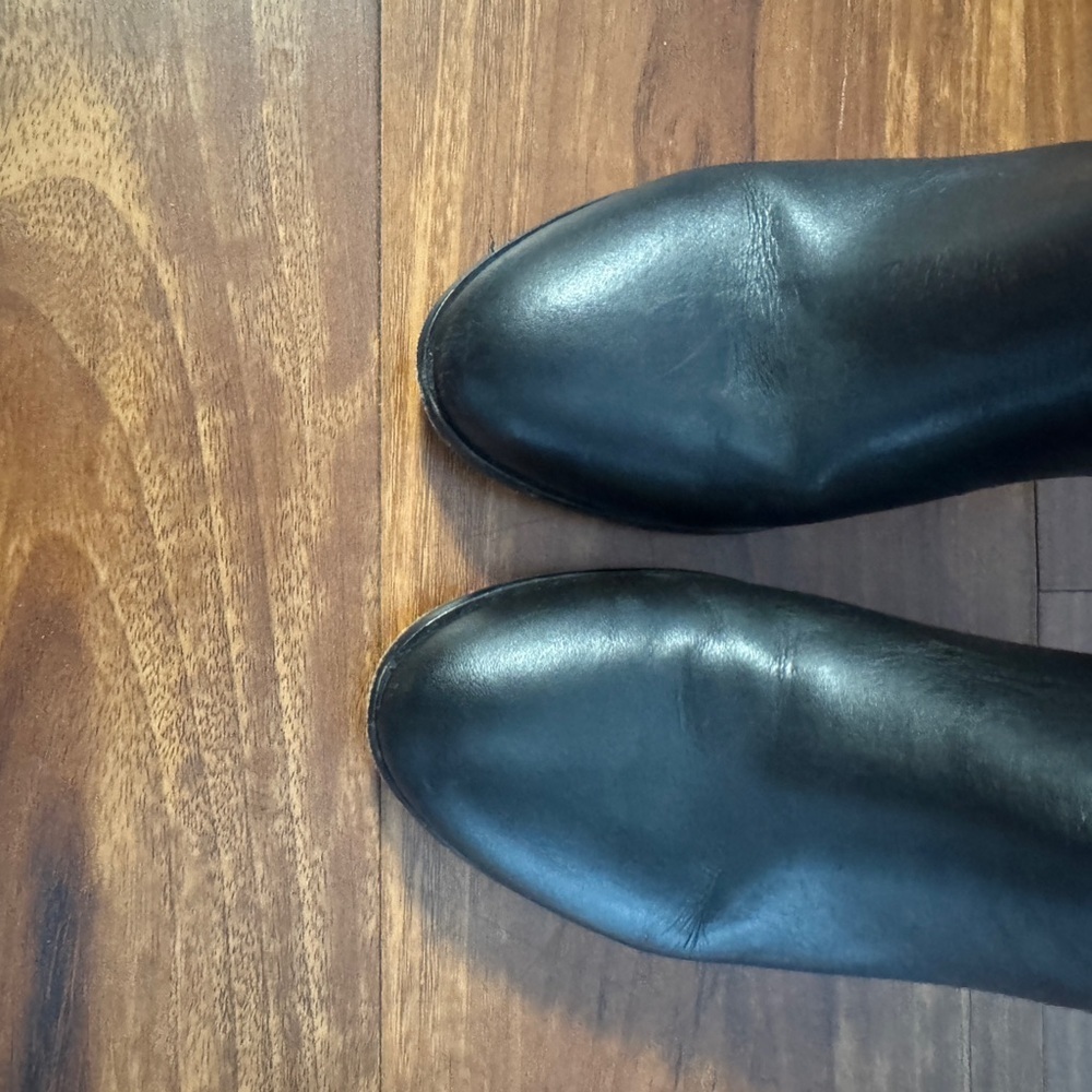 Thursday $180 Uptown Elegant Black Ankle Boots - Picture 8 of 11